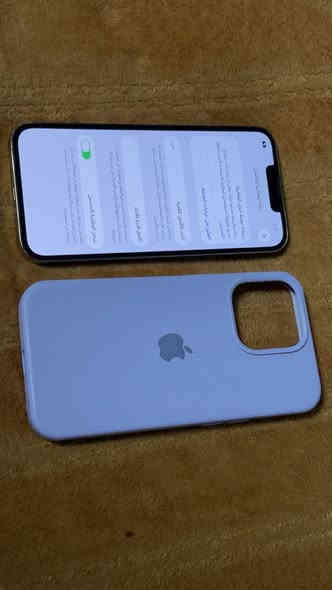 ايفون 13 برو  جهاز كفاله وتر  بروف ضد ماي بطاريه 79 ذاكره 256 جهاز حلو سعره  500 رقم ***********
