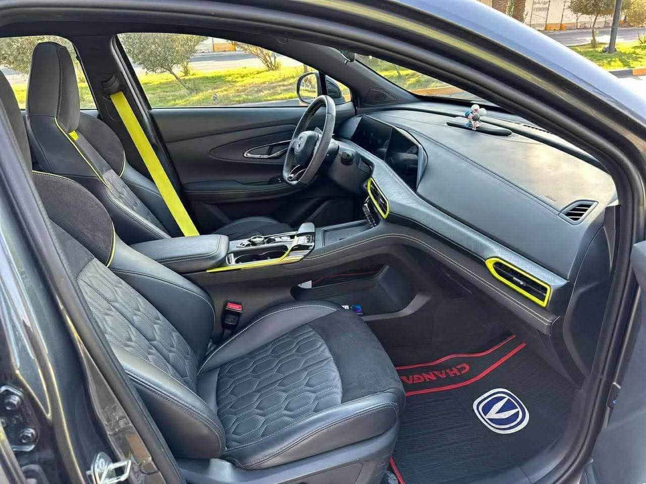 Changan Uni T sport

24

فول اوبشن:

محرك حجم 1500 توربو جارج

ناقل حركة من 7 سرعات

سقف بنوراما

بصمة

شاشة كبيرة GPS

شاشة عدادات ديجتال 

‏Auto hold

كامرات عدد 4 بتقنية360 درجة + تصوير ذاتي

رادار امامي 

تحديد مسار

عجلة القيادة بشكل حرف D

مثبت سرعة 

تحديد مسار

شحن وايرلس

‏AUTO PARK

ثلاث وضعيات قيادة(eco,sport,normal)

هاند بريك كهربائي

تبريد خلفي

مقاعد جلدر رياضية مع خاصية تدفئة وتبريد 

الصندوق الخلفي كهربائي

عجلات حجم 20 نوع continental

كراسي كهربائي 

حساسات على دائر سياره

لدات امامي خلفي

مرايا كهربائية قابلة للطي

نظام صوتي من 6 سماعات

نظام تحكم عن بعد مع قابلية فتح واغلاق النوافذ الجانبية والتحكم بحركة السيارة عن طريق الريمونت كونترو
للاستفسار 
*********** بغداد, العراق
