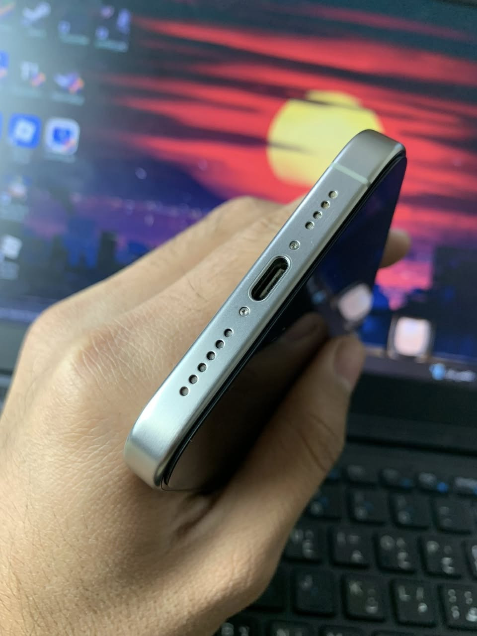 ايفون 15 برو ماكس
دبل سيم كارت 📤
ذاكره 256
بطارية 90‎%‎🔋
نضافة 100‎%‎💎
لون تياتنيوم 🩶
السعر :1،150،000💸
بغداد الدوره حي الميكانيك📍


**إذا كنت صاحب هذا الإعلان وتريد حذفه لأي سبب، رجاءا أرسل رسالة إلى الدعم الفني**