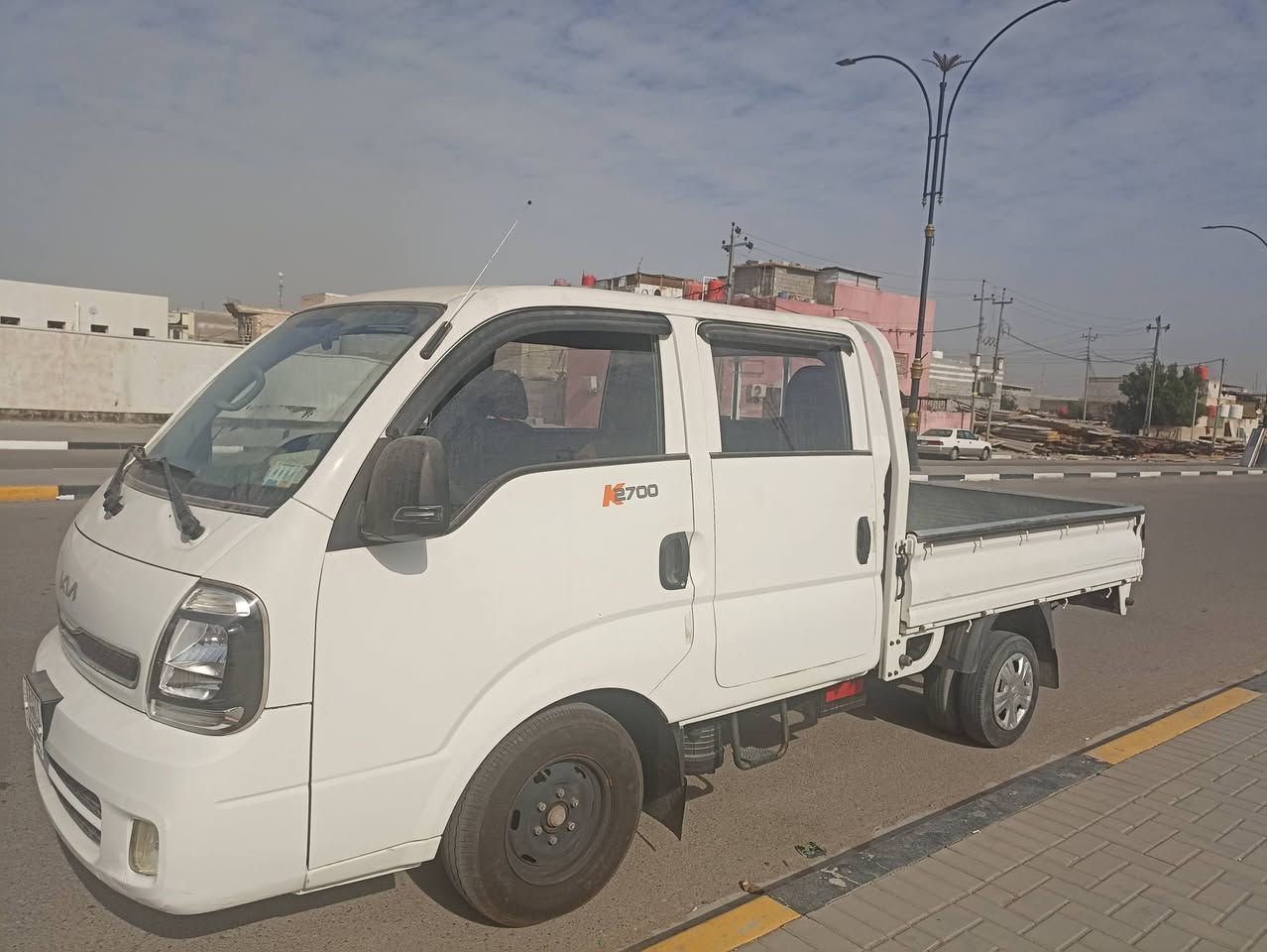 سلام عليكم كيا بنگو للبيع موديل2023 مكفوله ماشيه 22الف
السعر 160
العنوان البصره حي الشرطه
الهاتف ***********
