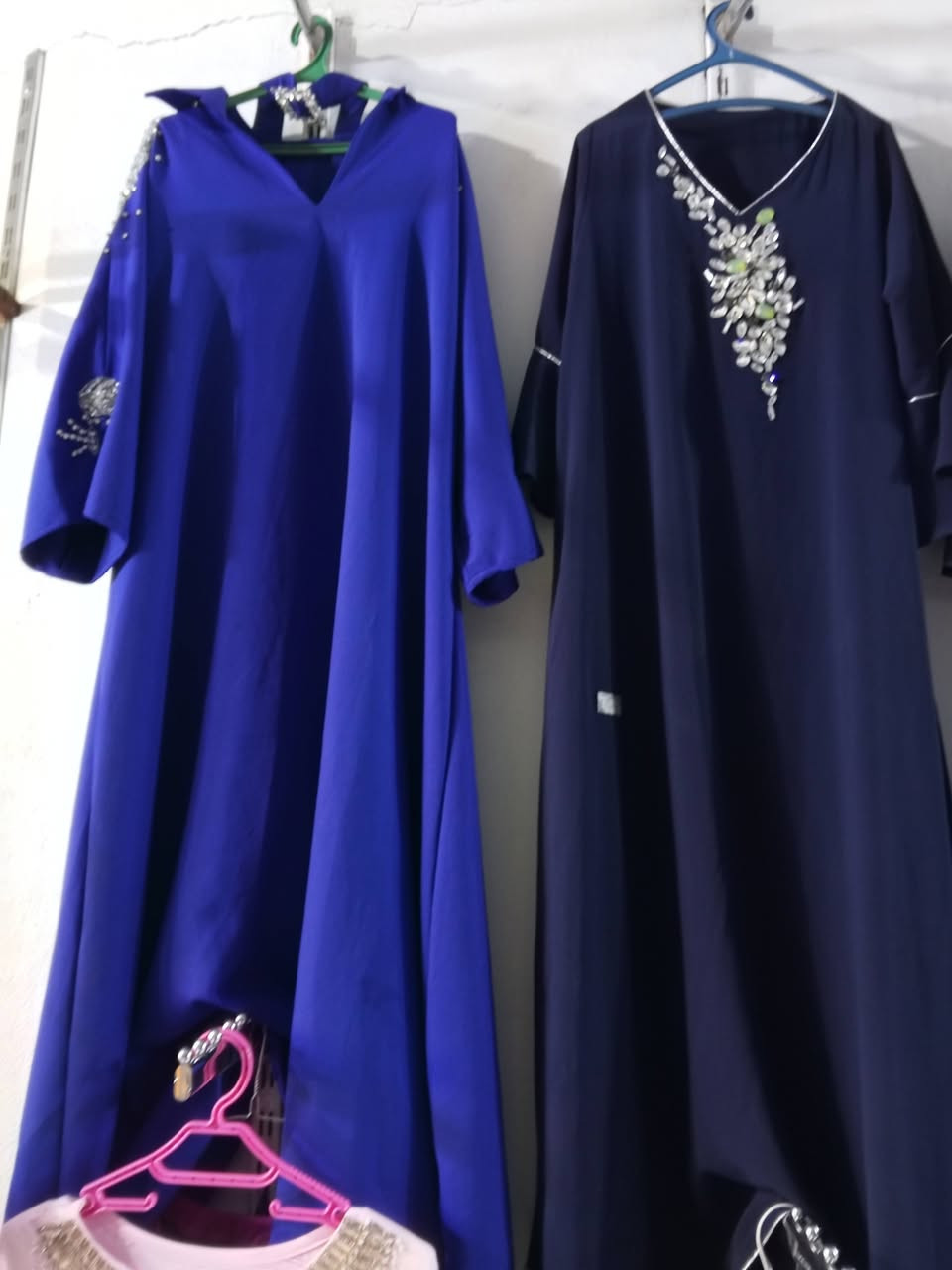 @إشارة السلام عليكم.. أولن متوأجد يمنه درأعات جميع الموديلات+ جيب+ عبايه وباأسعار مناسبه.. الموقع ب شارع الاطباء ب مجمع الدكتور محمد سلمان فرج.. متوأجدين الصبح و العصر.. الاستفسار عله هاذه الرقم ‏‪***********‬‏
وحياكم الله الجميع 💁🏻
