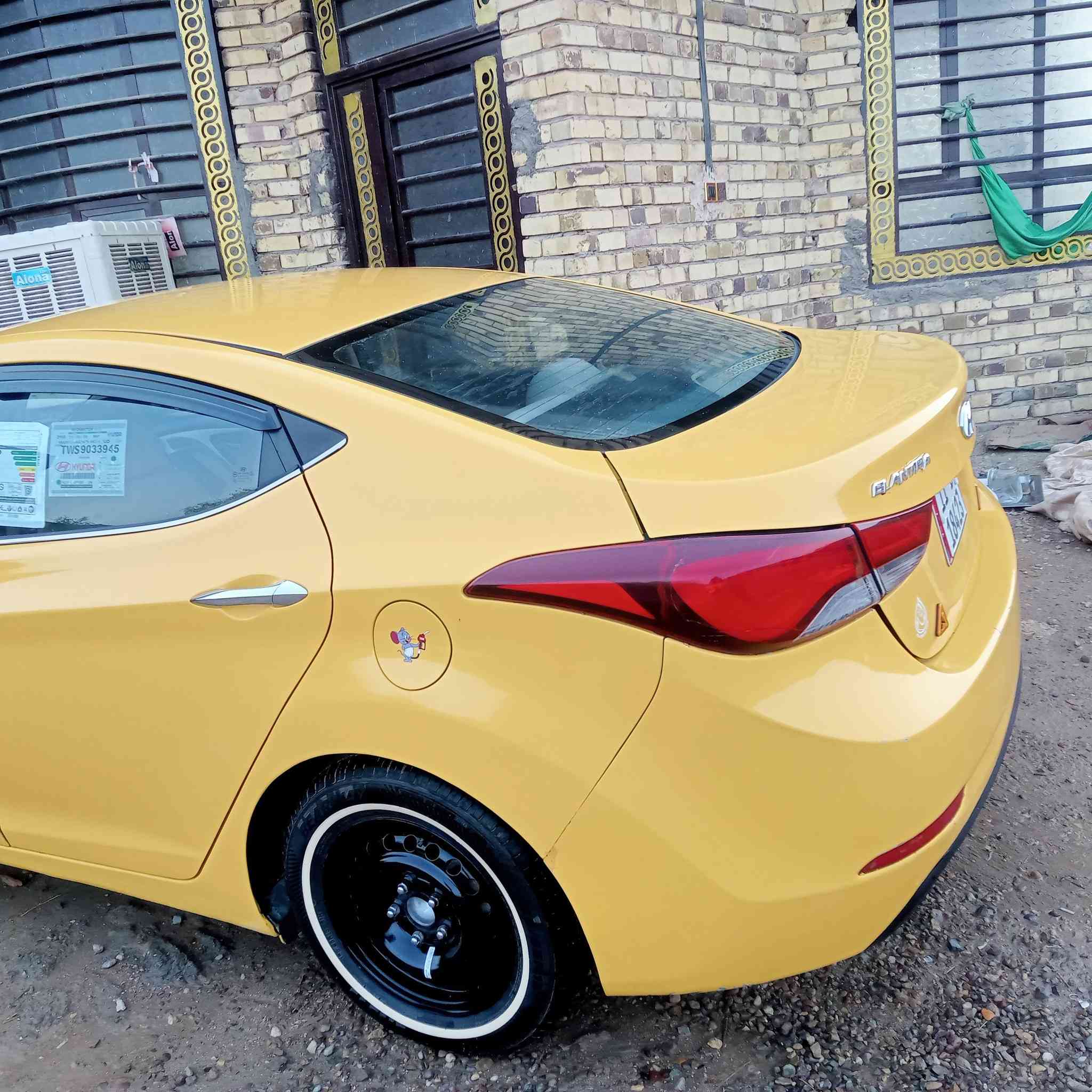 سلام عليكم النتر خليجي مديل 2014 رقم بغداد بسمي كير ومكينه وحداديه فول تبريد جاهز كير المرغوب At حادثها ربع بنيد فقط الغود سليمه يعني طخه وصوره الطخه عندي سونار جديد سنويه لل 2031 هزه جديده مكينه 1800 سياره ما ناقصه اي شي  السعر 118 وبيه مجال قليل حك الجيه مكان السياره كربلاء المقدسة رقم الهاتف *********** السياره بسمي
