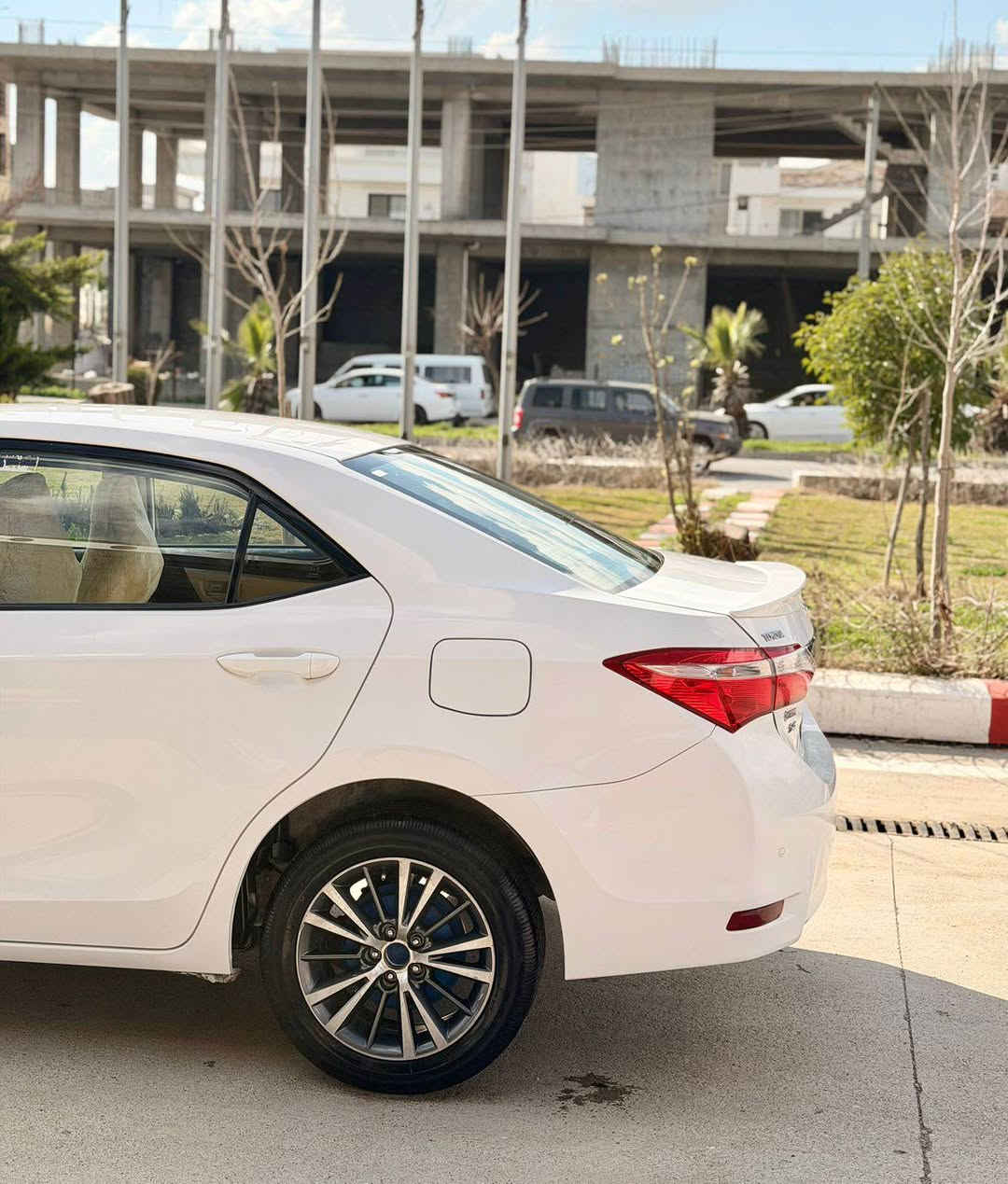 بیکاشۆ ٢٠١٤ خلیجی بێ بۆیاخ بێ سارد نرخی کۆتای ١١٨ 
مەکینە گەورە ناوزەرد تۆماتیک ABS دژە خلیسک ڤۆلیۆم ئاوێنە ئیشارەت 
تحویل غرامە بەشەرت
گێرومەکینە بەشەرت بێ عەیب مەکینە گەورە
بێ بۆیاخ بێ سارد بێ لێ دران
سەیارەکە نمونەیە لە جوانی و تازەی هەموو گیانی بەشەرت 
شوین رانیە
نرخی قفل ١١٨  تکایە مەحامەلەی تیا نیە کۆتایەتی
کۆرەک واتس ئەپ / *********** رانية, السليمانية
