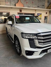 البيع ومراوس لاندكروز موديل ٢٤ ساز اصل جيكسار تنفس طبيعي تطبيق السياره...