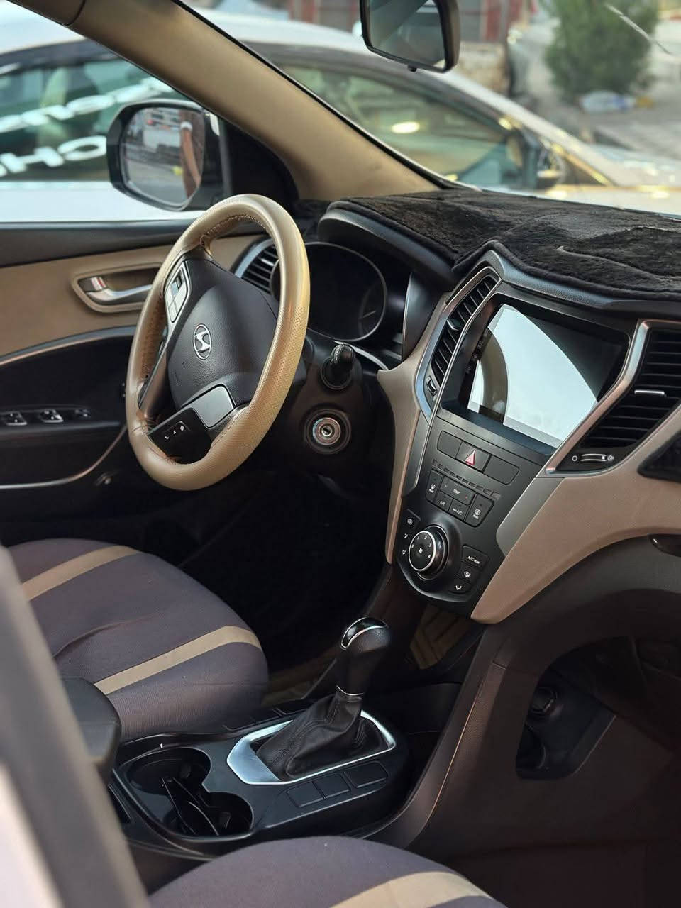 من رخصة الادمن
سنتافي 2018خليجي محرك (2400)
السياره كلين صفر مواصفات  
ماشيه 86الف
السياره ماعليها كلام 
تحويل ثاني يوم 
سعرها ***********واتس
او اتصال مكان السياره تكريت
رقمها اربيل دولي
