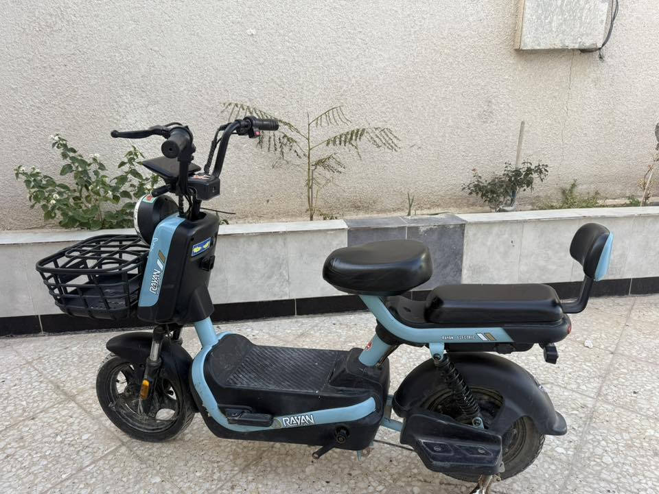 للبيع دراجة شحن الريان حجم ١٤ نظيفة جدا السعر ٢٩٠ الف دينار بي مجال بسيط
للاستفسار الاتصال على الرقم ***********
