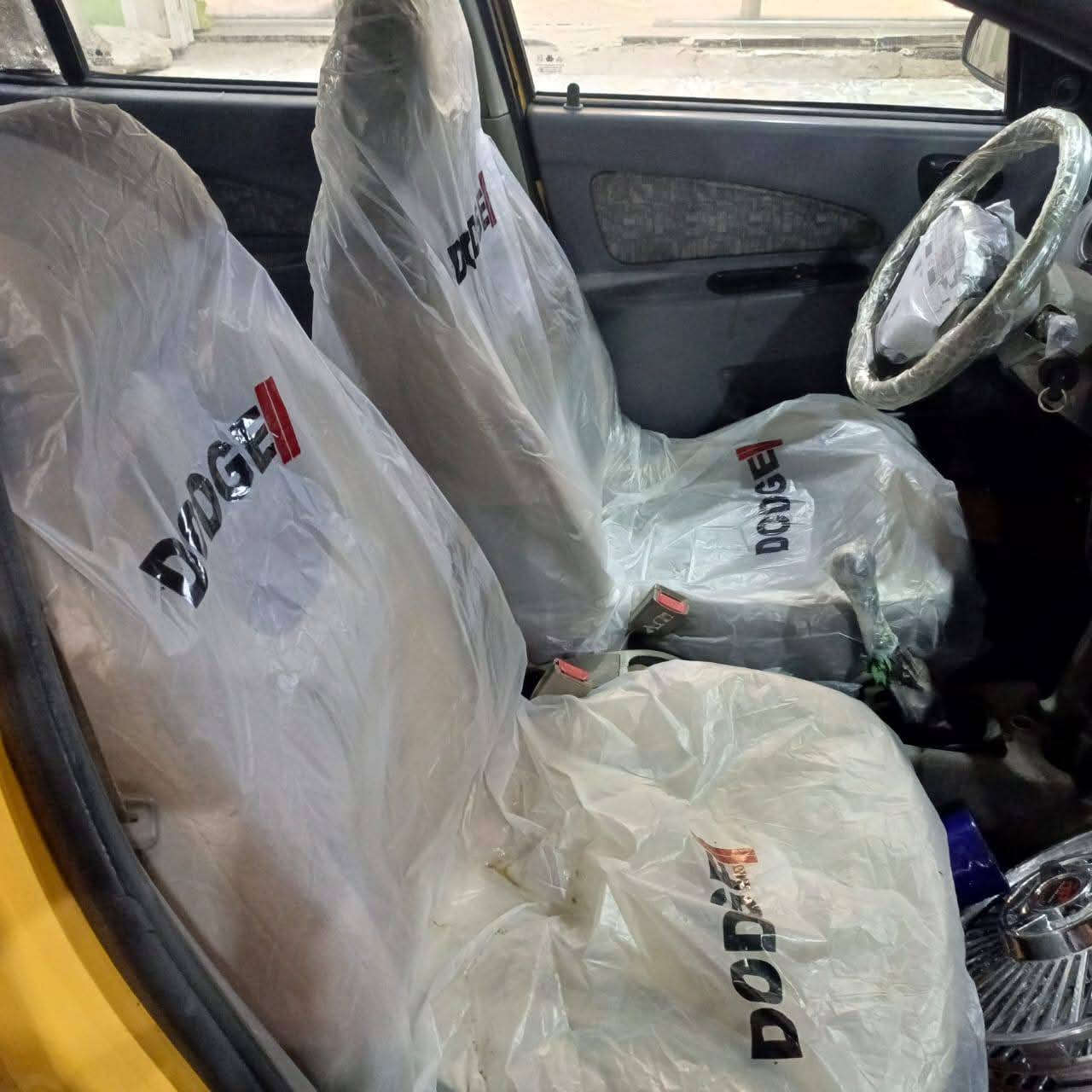 السلام عليكم
سياره البيع طيبه مديل 2015  مكينه وكير مكفولات مكفوله من ضربه وتبديل وصبغ تخم تاير حداده جديده الكهرباء كلها شغاله لايدت زنون سياره حلوه جاهزه من كلشي تحويل اليمته مايعجبك سعر 23 رقمي ***********
