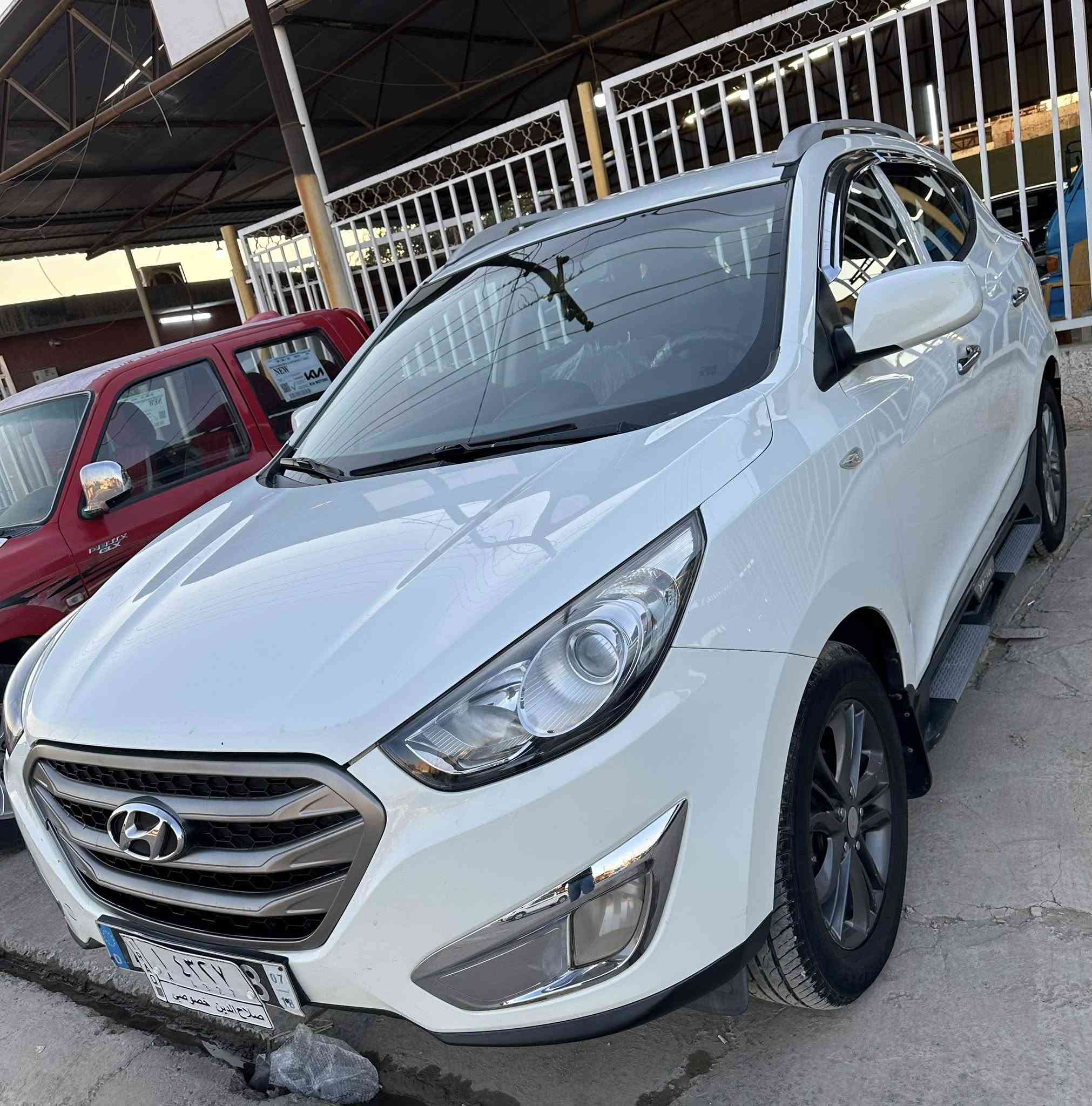 توسان ٢٠١٠ خليجي مكفوله من الصبغ فقط مكان واحد بارد گير محرك على وضع الشركه تحويل مباشر 
للاستفسار ***********
مكان سامراء
