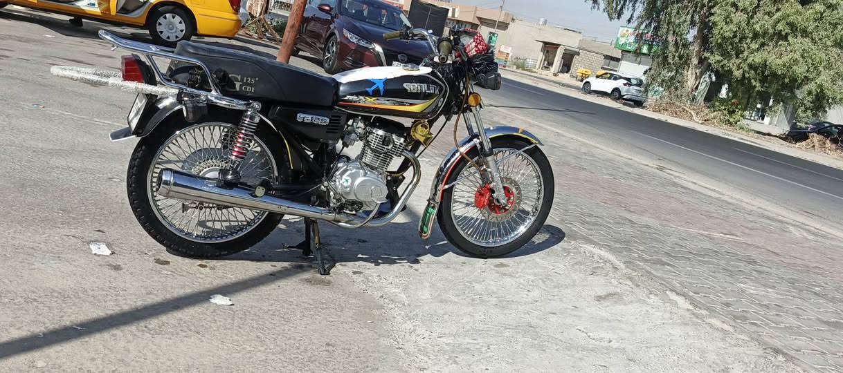 موديل 2023 دراجه نظيفه للبيع لا صرف لا بخار نشاط فول كهربائيات شغاله كل شيء شرط من كل شيءء
السعر (525) مكاني كركوك حي الصناعي 
***********
***********
