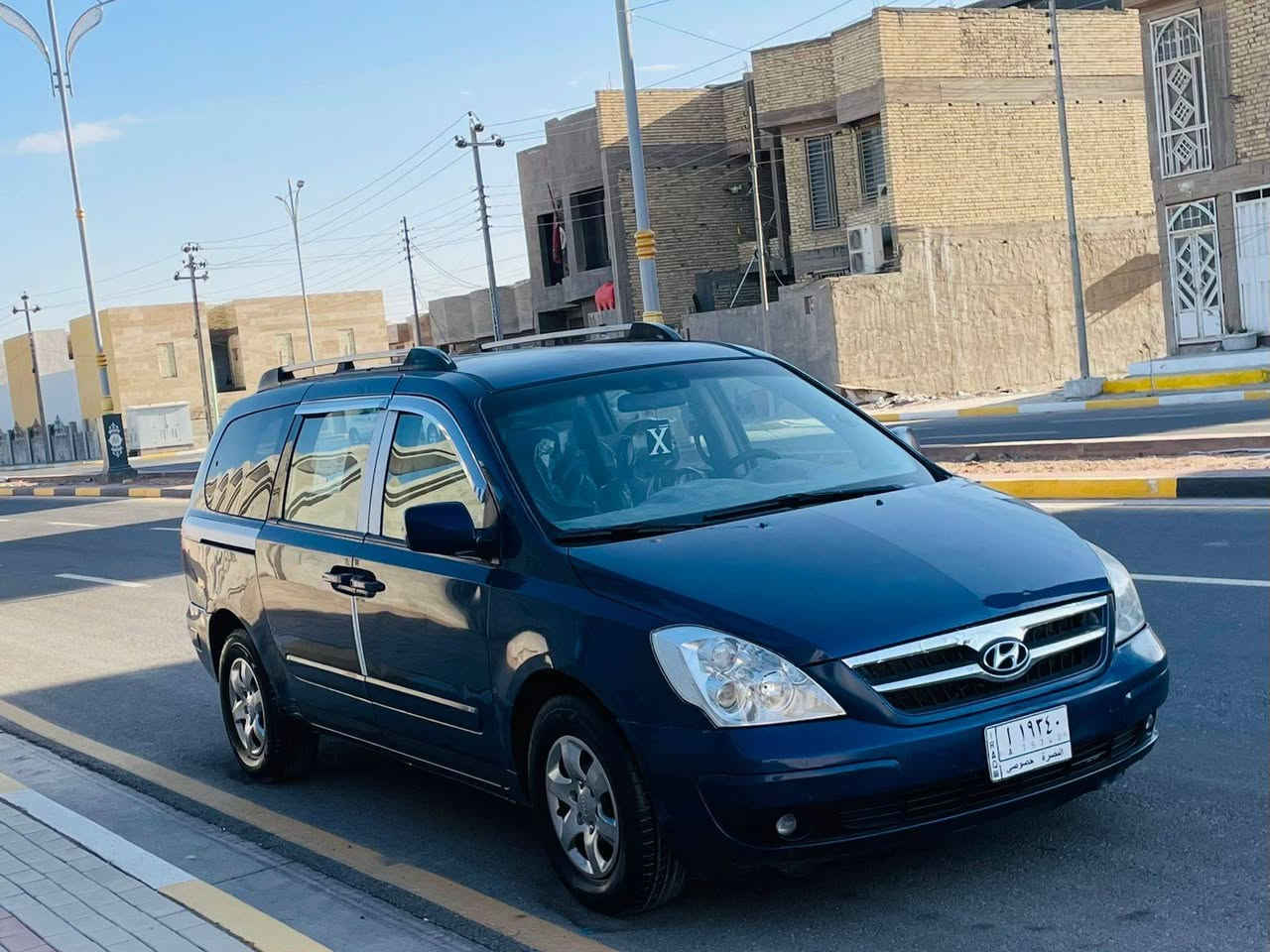 السلام عليكم للبيع كيا سيدونه مديل 2008 وارد أمريكي مكفوله كفاله عامه كلين تايتل موصفا مكينه 6 سلندر سبعه راكب تلاث. قطع تبريد سنويه لغاية 28 السيارة جديده حيل وجاهزه واي نقص مابيه كير مكينه مكفولات حداديه تخم تاير تدفه تبريد ثلج السعر 108 لاستفسار اكثر لاتصال على الرقم *********** مكان السيارة كربلاء مكلف بل نشر
