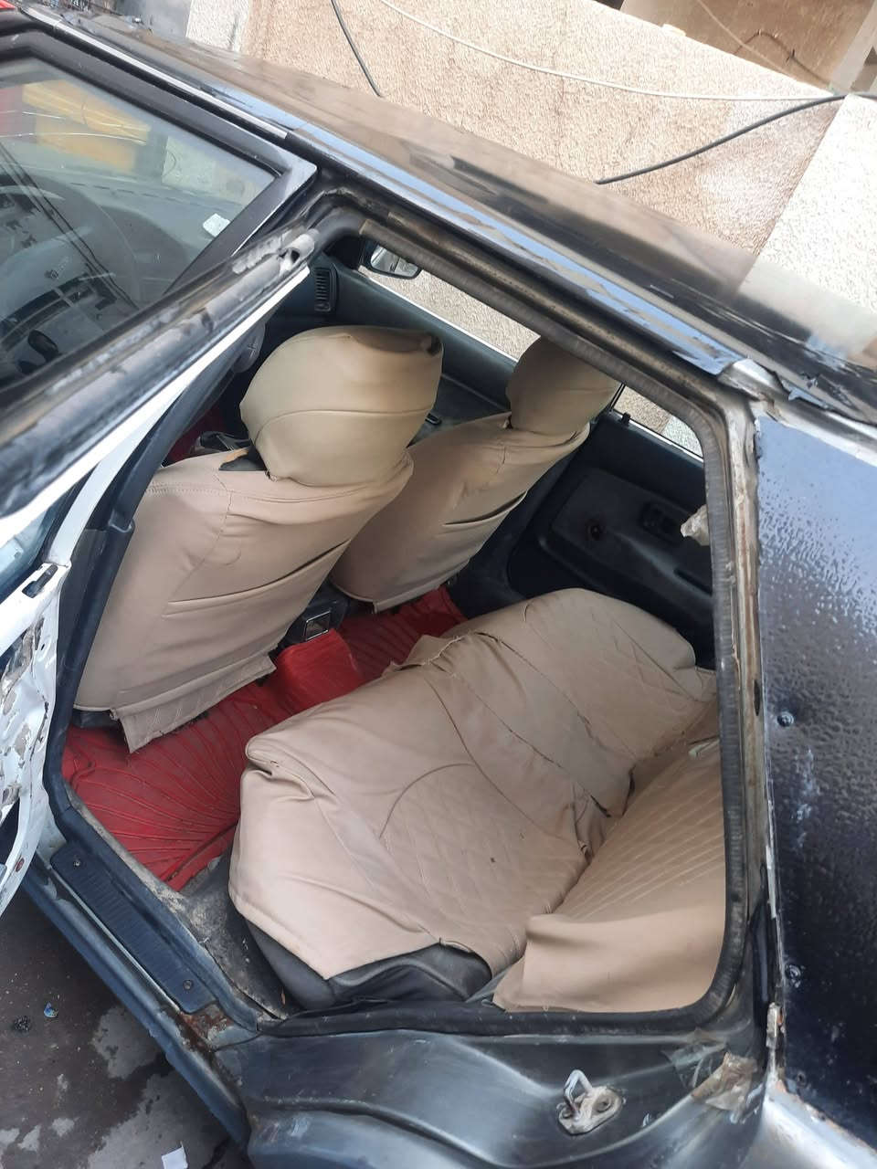 كورلا ٩١ هزه جديده سنويه ٢٠٣١ جديده رقم ديالى دولي محرك وكير كلشي ما بيه صدر ٥٠ بل الميه بيه ظربه بل الباب الي يم السايق والي وراه بس سياره حلوه
عارظه ٣٤ وبيه مجال السوك كلشي تلكه بي 
الرقم ***********
كورلا ٩١ هزه جديده سنويه ٢٠٣١ جديده رقم ديالى دولي محرك وكير كلشي ما بيه صدر ٥٠ بل الميه بيه ظربه بل الباب الي يم السايق والي وراه بس سياره حلوه

