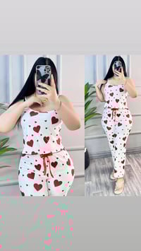 ملابس نسائية • اسعار مناسبة • توصيل