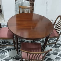 ميز صاج • قابلة للتكبير • نجف حي السلام