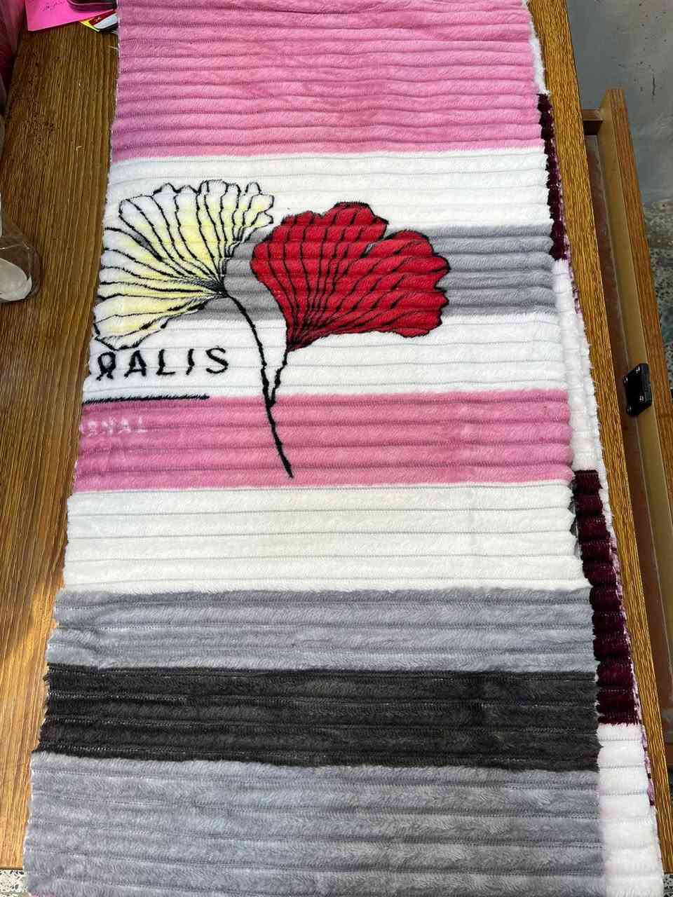 ‏‪***********‬‏
