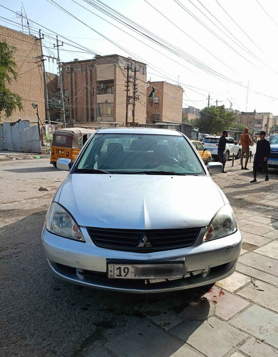 لانسر 2010 للبيع
محرك 1500
رقم كربلاء الأنگليزي مكانها بغداد

ماشية 178 الف 

گير ومحرك جيد جداً 

بيها صبغ بالباب الخلفي وواحد من الهلالات 

موجود سونارها بالصور

السعر 74 وبيها مجال

للأستفسار ***********
