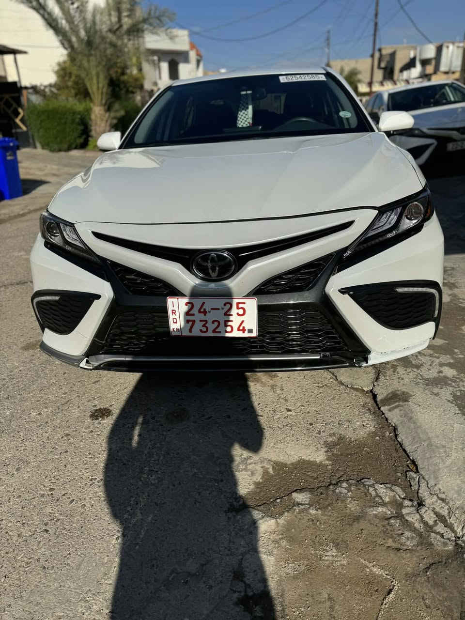 كامري  موديل 2023
السيارة بدون رقم كاتي ( تترقم شمالي )

اللون ( ابيض صدفي  ) 

 بانزين فقط 

مواصفاتها XSE بدون فتحة !!!

بصمة 🙁

4 سلندر 2500 بانزين

ثلاث وضعيات قيادة

سايد بريك بصمة

اوتو هولد

شفتات ستيرن

كراسي جلد احمر  بلادي 😊

تدفئة كراسي

تدفئة استرين 

كرسي السائق والصدر كهرباء

شحن واير ليس 🙁

رادار خلفي

رادار جابني 

رادار امامي

نقطة عمياء 

تحديد مسار

ترحيب ابواب

اشاير بالمري

اشارة لد

بگلايت لد

شاشة كبيرة 😌

كامرة دوارة 😎

قطعتين تبريد  ❄️ 

ماشية 19 الف كيلو  فقط 😳

رقم الشاصي من ضمن الصور 🫣

حادث السيارة ! جاملغ امامي ايسر و باب سايق يعني قطعتين صبغ ! بدون دواخل شررررط ! 

السونار من ضمن الصور ☹️

سعرها 225 ورقة و بيها مجال 

مكان السيارة تكريت

***********

