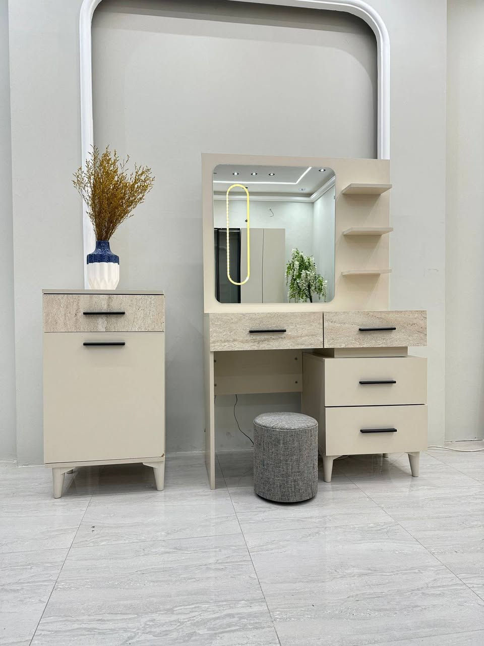 عرض خاص
مليون و190 الف 
غرفه نوم تركي 10 قطع بسعر مميز يشمل النقل والشد داخل محافظة النجف الاشرف


**إذا كنت صاحب هذا الإعلان وتريد حذفه لأي سبب، رجاءا أرسل رسالة إلى الدعم الفني**