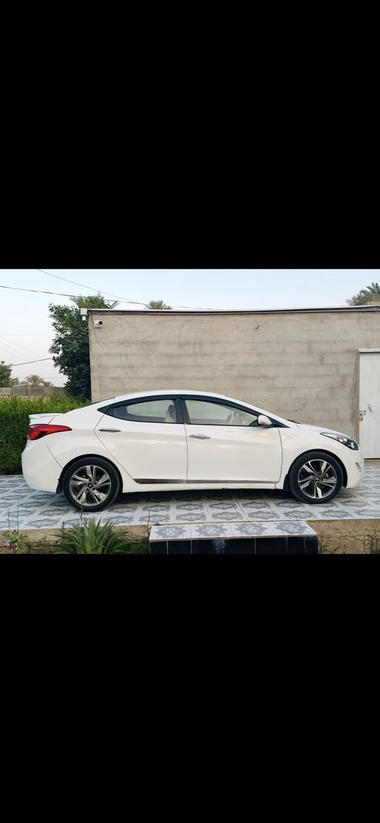 سلام عليكم 
للبيع النتره موديل 2014
رقم بغداد دولي محرك 1800
ماشيه185 فول موصفات
معده بصمه بيه سونار موجود 
ويه صور منشور السعر 110 
مراوس عادي حسب القناعه 
العنوان صلاح الدين دجيل 
***********
