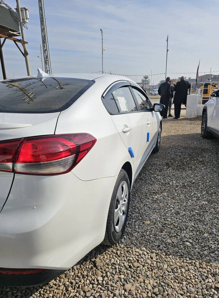 سيراتو 2017 مكفوله كفاله عامه ماشيه 100 الف رقم السليماني سنويه جديد المكان واسط الصويره )(***********)(***********
