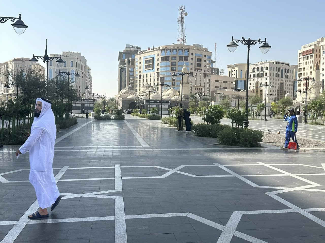 النور
لخدمات العمرة
مستمرون بأستلام جوازات العمرة لشهر رمضان المبارك وحسب رغبة المعتمر شهر كامل او نصف الشهر

للأستفسار
فيصل ثابت رحيل

‭٠٧٧٨ ٣٣٩ ٦٦٩٠‬
***********
