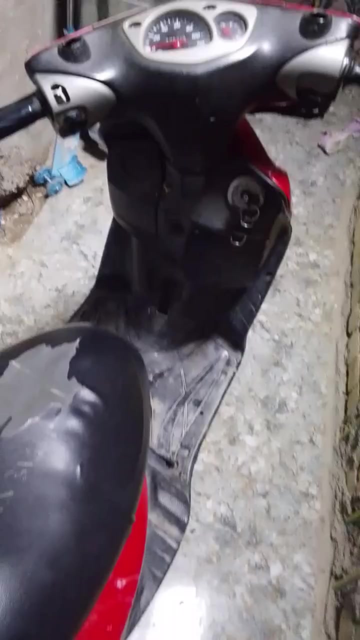 سلام عليكم
سكنس نثيه ياباني الدراجه نكره 
خير من الله كهربائيات كله شغاله 
السعر 500وبيه مجال 
‏‪***********‬‏
