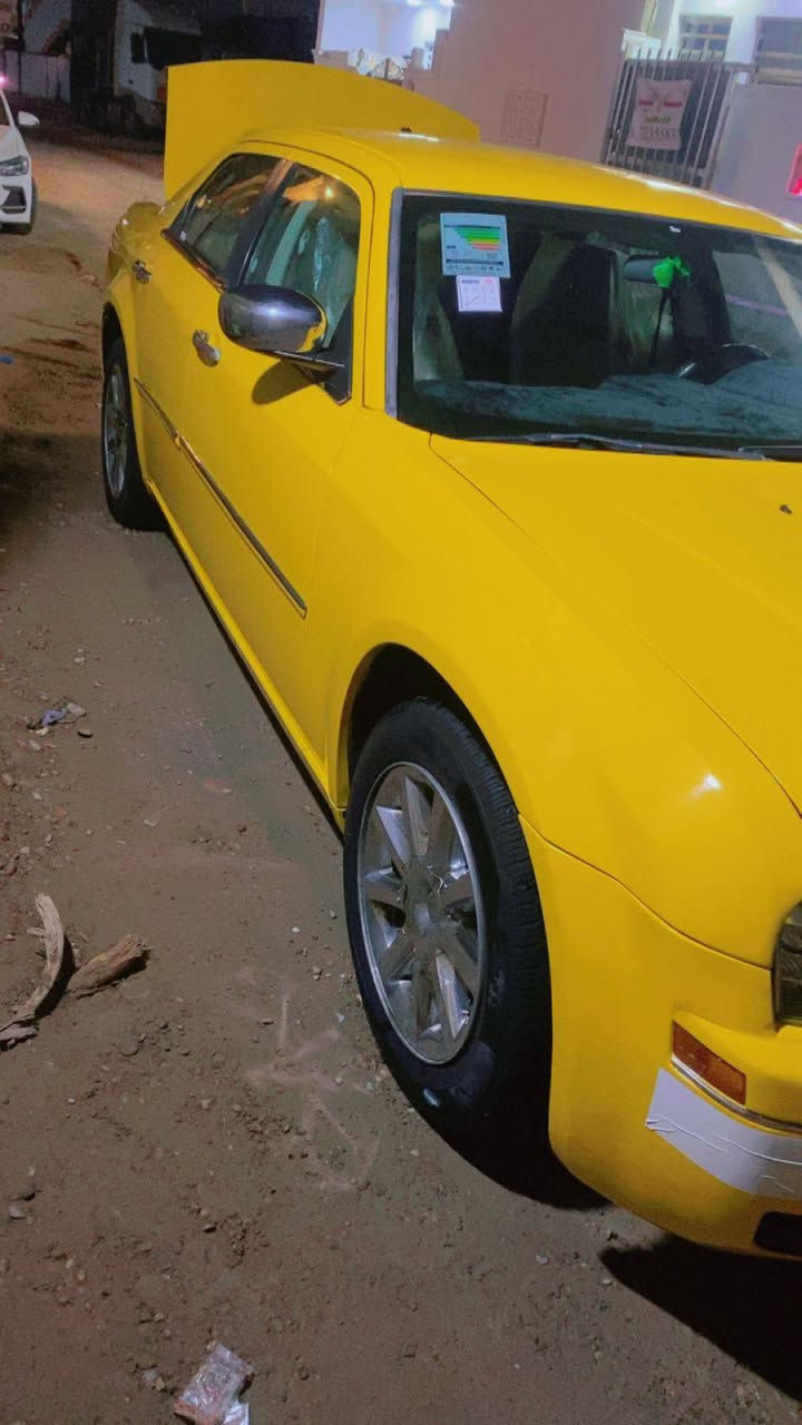 اوباما موديل 2010
3600 اصل مكينة كير حدادية كهربائيات ويالة كروم 18 صبغ جديد داخل جديد سيارة خير من اللة الي يشتري كبل لشغل  مابيها اي نقص تحويل ثاني يوم سنوية بأسمي

السعر  122 ورقة 
مكلف بالنشر رقم صاحب السيارة 
***********
