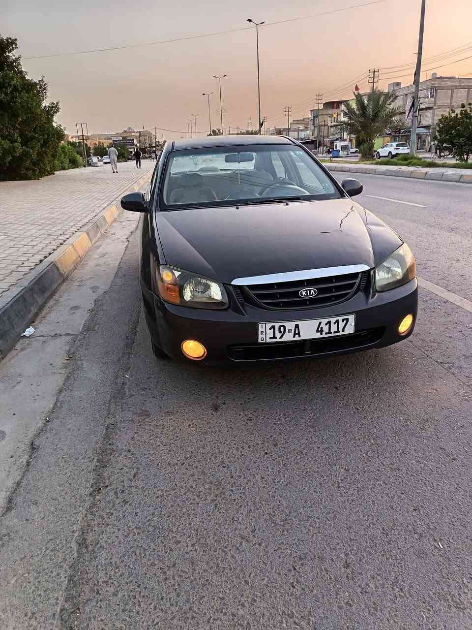 سبكتره مديل 2006 محرك وكير حداديه و تخم تاير وتبريد ثلج كله جديد حادثه بصيط بالداير الخلفي فقط السيارة مصبوغه عام للجماليه سعر 78 العنوان كربلاء حي الحر ***********
