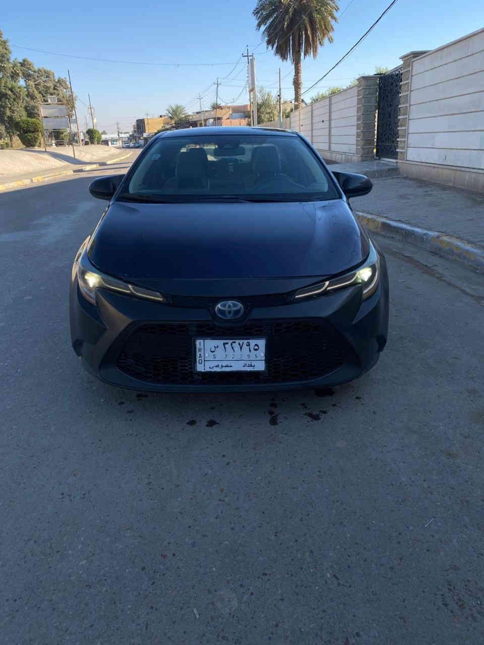 كورلا للبيع
السيارة موديل ٢١ كوري وليس صيني سونارها مرفق بالصور مابيها حادث صارت بيها بس ضربه بالجنطه السياره شوفت عينك نضيفه تخبل رايدها ب ١٤٨ وبيها مجال بسيط حك الجيه  مكاني بغداد 
رقم الهاتف : ***********
