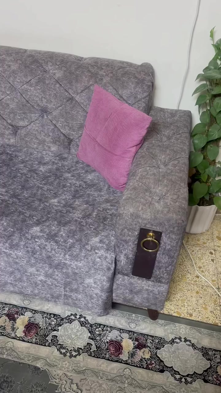 ديوان ١٧ نفر عمل نجار للبيع المكان بغداد الغدير هاتف *********** ابو سلام
