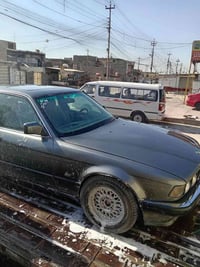 بي ام موديل 89للبيع المكان بغداد مصبوغه جماليه رقم نكليزي شرعي تحويل ب...