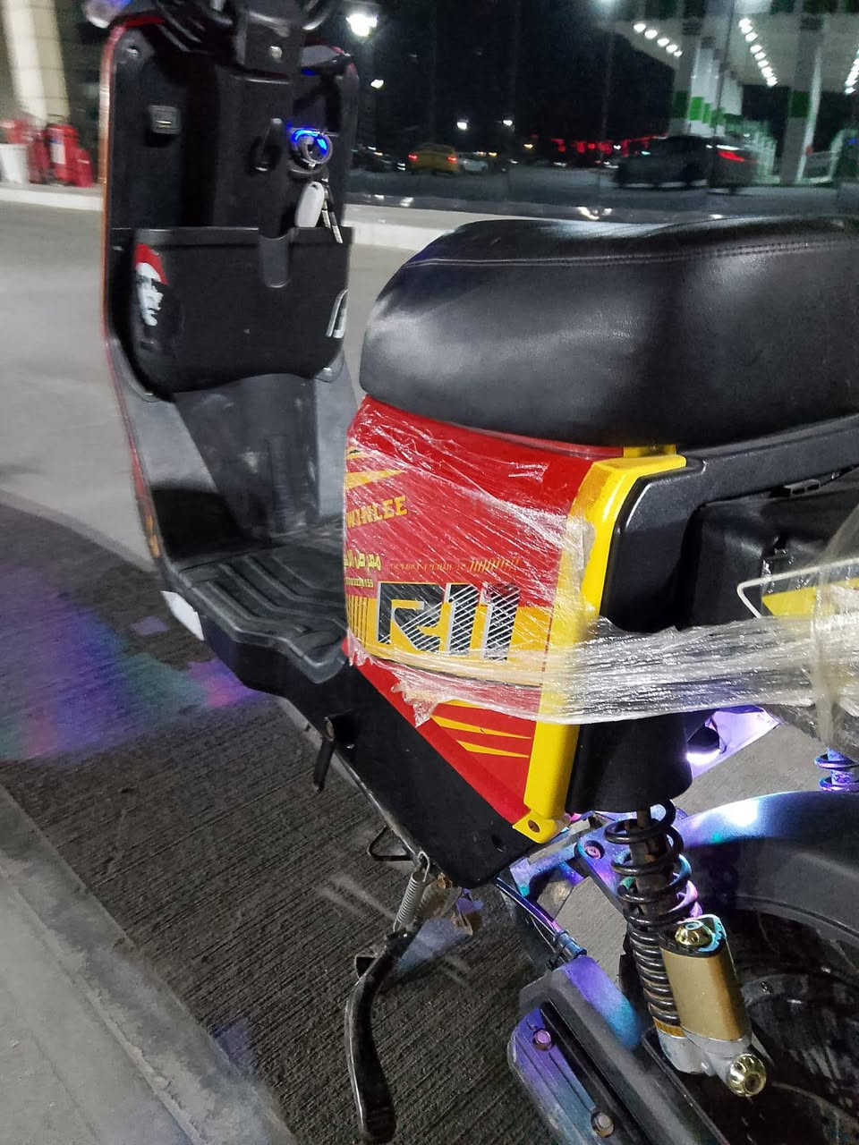 دراجه ار 11 للبيع بطاريات 32 امبير دراجه مقفوله جديده ما متعوبه كهربائياته كلها شغاله  بطاريات 32 امبير جدد السعر 500وبيها مجال عنوان البصره  الجمهورية تقاطع لمفقيه 0787848900


**إذا كنت صاحب هذا الإعلان وتريد حذفه لأي سبب، رجاءا أرسل رسالة إلى الدعم الفني**