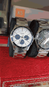 تم وصول ساعات اصلية
للحجز  واتساب  ***********
