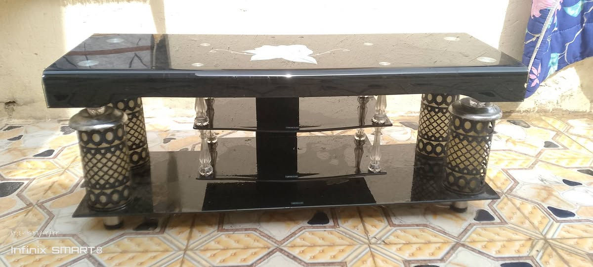 سلام عليكم 
ميز بلازمه نظيف جداااا مابي ولاشخط للبيع بسعر مناسب !!!!!


**إذا كنت صاحب هذا الإعلان وتريد حذفه لأي سبب، رجاءا أرسل رسالة إلى الدعم الفني**