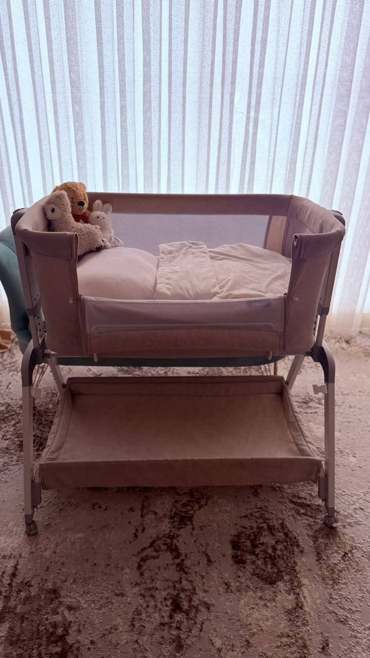 للبيع سعر الشراء 275 دولار ابيعهم ب٢٠٠ الف 
عدد 2 شتريتهم من كولان مول اربيل اي استفسار تواصلو ع هذا الرقم ع واتساب     
***********
