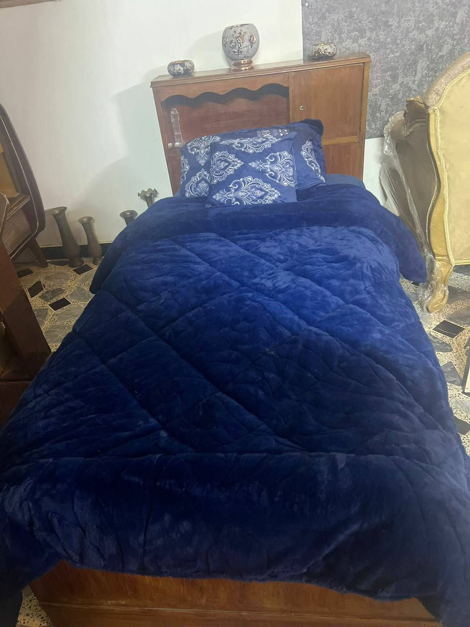 #كنتور  + #سرير  + #كومديات  2
#نجاره عراقي 
#السعر   250  الف بي مجال 
#العنوان : بغداد  - ااشعب - قرب شارع الصحه 
#الي يريده يتصل بالرقم 
‏‪0774 196 8336‬‏
#واتساب  #واتساب  #واتساب 
#يرجى متابعة الصفحه ( طلب صداقه )
ليصلكم كل ماهو جديد 
#مستعدون لبيع كافة انواع الاثاث  #والاجهزه المنزليه  #اثاث مطاعم  + #اثاث  كوفي
#نعمل لخدمتكم 
علي البابلي
