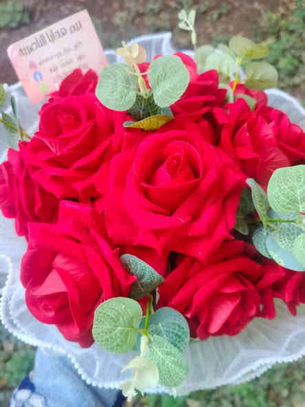 باقة ورد لون احمر 
حسب الطلب
للحجز والاستفسار مراسلة الخاص 
او ع الرقم ***********
يوجد توصيل داخل العراق كافه
