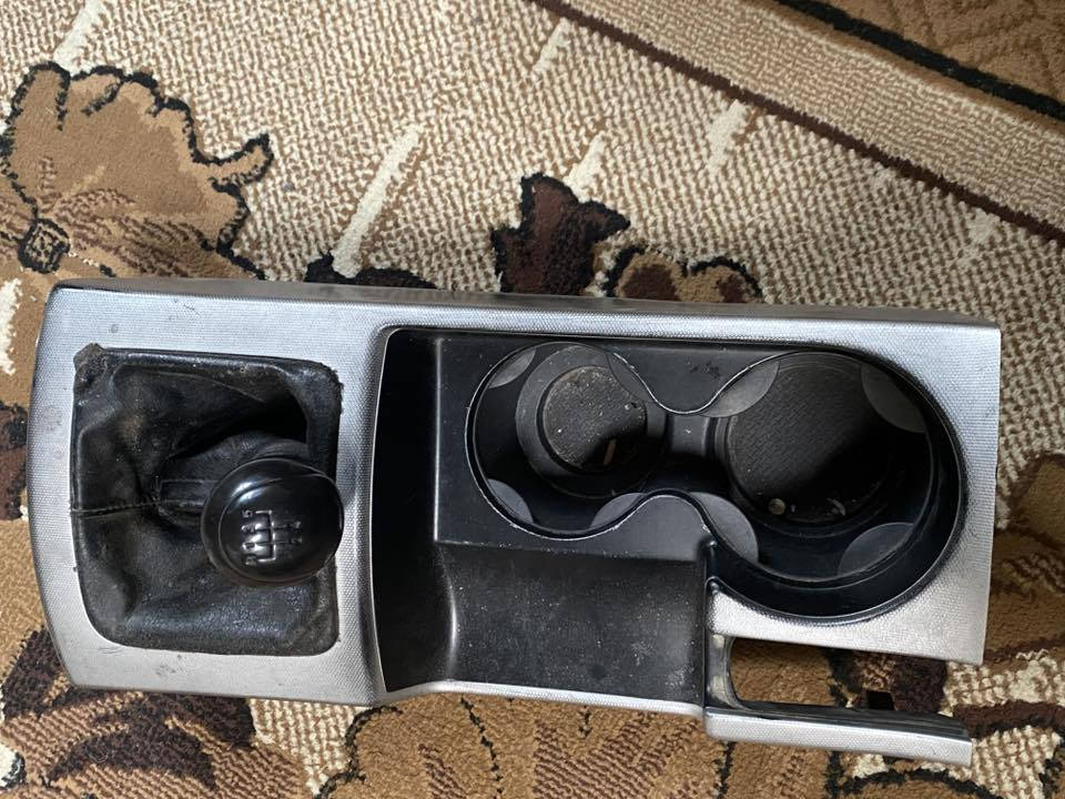 غراض النترا للبيع بسعر مناسب
كيجات النترا ٢٠٠٩ كير عادي كلها شغالة بشرط 
حصان النترا كير عادي 
شراي يراسلني ع واتساب *********** او يخابر
