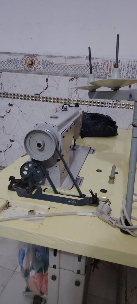 سلام عليكم مكينه جمسي شرط النضافه نظافتها ٩٠ ٪ جاهزه ستفسار ***********
