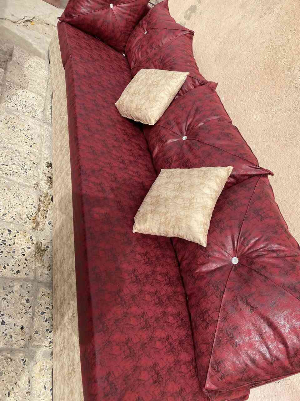 *سلام عليكم 🫡 
*دوشمة الطائي .
*لتصليح جميع القنفات التركي والعراقي 
*جميع  موديلات القماش والأوان موجوده 
*تبديل  يده إذا ماعجبتك موديله 
*تغير موديل التخم إلى حديث 
* أضافه سفنج خشب 
*أضافه رجلين حسب الطلب ##@
* ⁠توصيل  مجاني يمنه ناخذه ونرجعه 
* ⁠وتساب  فقط 

***********
