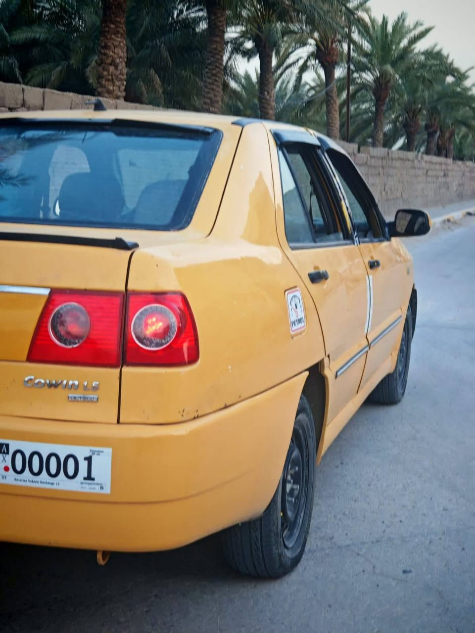 شيري كوين للبيع أو مراوس مكينه بلاد بساتم سيفيه صدر جديد تخم تاير نقص بيها لباور بي ونه ولبوري مال تبريد مكسور*********** السعر 28
