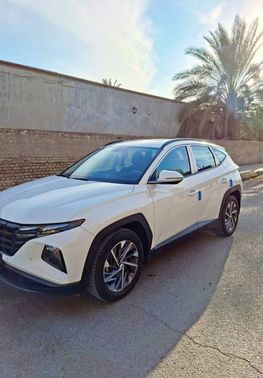 سلام عليكم
توكسان للبيع موديل ٢٠٢٣ خليجي رقم بغداد 
مواصفات / بصمة تشغيل 
بصمة ابواب ٢ 
تشغيل عن بعد 
مكينة ٢٠٠٠ دوش
ماشية ٣٣ 
وباقي مواصفات المعروفه 
وبيها سونار موضح بالصور
السعر ٢١٥ ورقه 
العنوان / ديالى - بعقوبه
الشراي يتصل ع الارقام التاليه:
***********
*********** يوجد واتس اب
