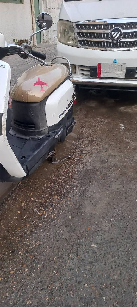 سلام عليكم دراجة البيع او مراوس دراجة كله بلادي ختم واحد دراجة كله شغاله سلف هندر ومعدل السعر ٨٥٠ وبيه مجال تصال ع هذا الرقم ***********
