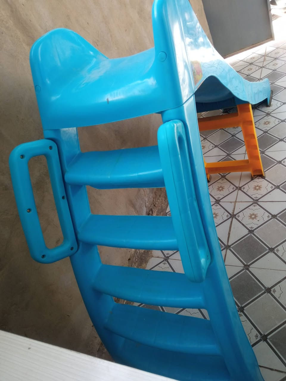 مزليقه اطفال الحجم الكبير لبيع مكاني بكرلي  بعدها جديده  مشتريها ب50 واريد ابيعها ب30 ما صارلي شهر من اخذتها


**إذا كنت صاحب هذا الإعلان وتريد حذفه لأي سبب، رجاءا أرسل رسالة إلى الدعم الفني**