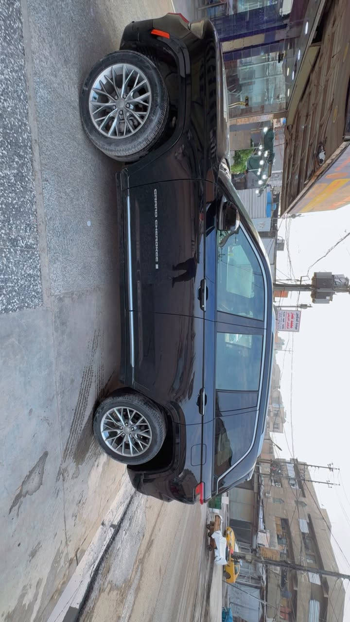 السلام عليكم
جيب سومت. 23
العنوان بغداد 
***********
