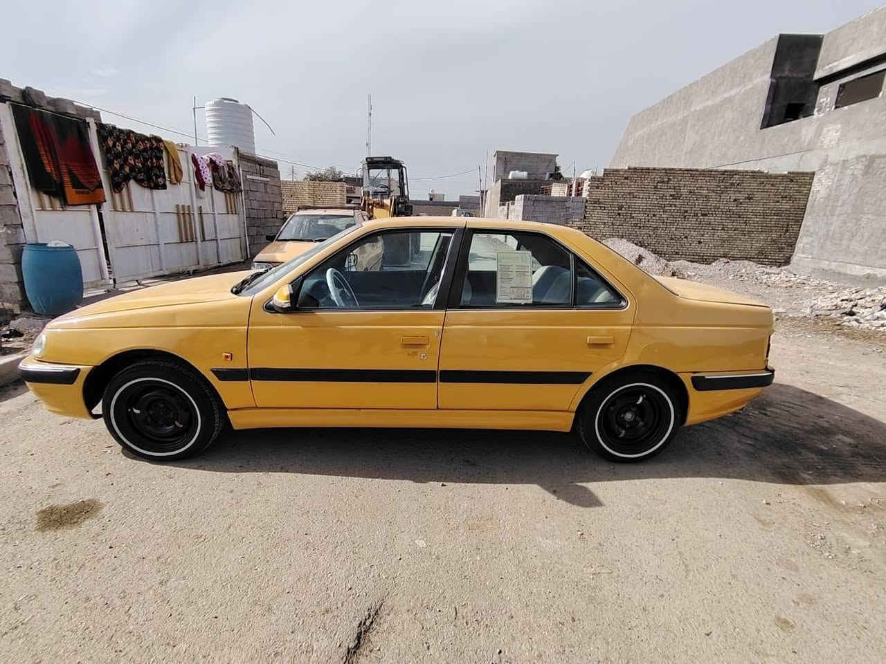 السلام عليكم سياره بيجو بارص موديل 15 رقم بغداد جديد هيئه مصفره السعر ٤٣ بيها مجال قليل مكان السياره بغداد جسر ديالى القديم للإتصال على الرقم
***********
