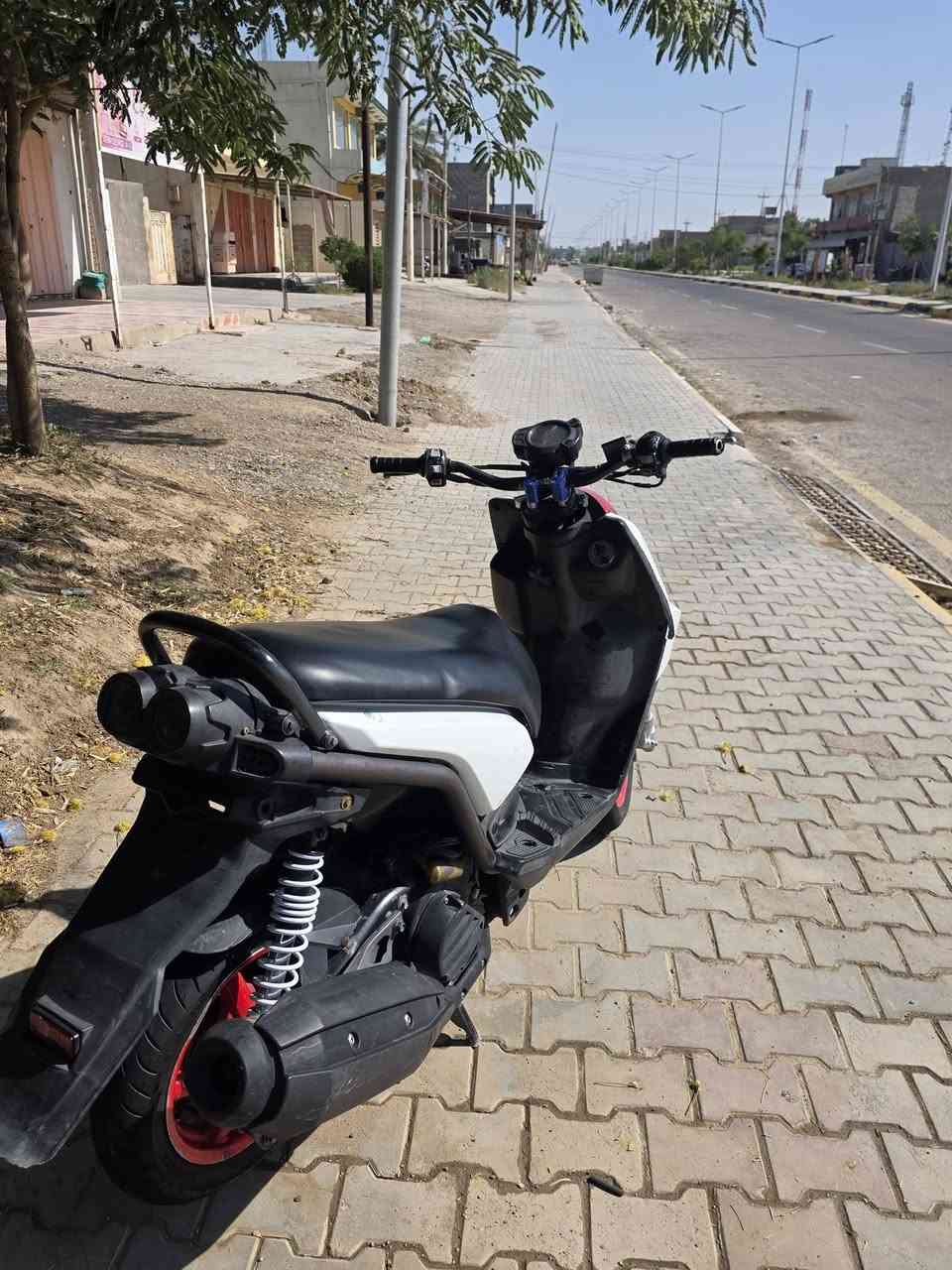 السلام عليكم دراجة سكنس جبلي كفاله عامه كامله ما بيها نقص كله شغال للبيع او لمراوس سعر مليون و٥٠ وبيها مجال مكاني ديالى قرب تقاطع قدس ***********
