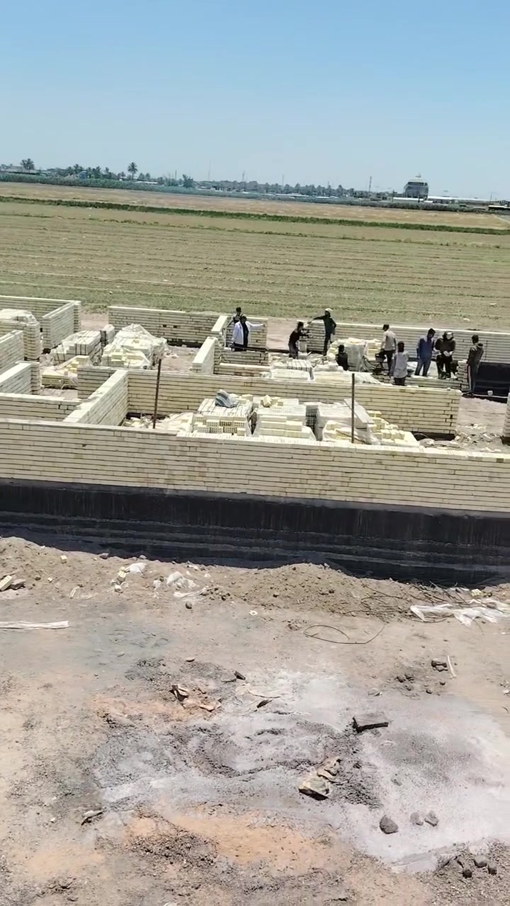 سلام عليكم كادر خلفات بناء اشتغل قطعي عل دبل حالين متفرغ بشرط تسليم مهندس متوفر واتساب ***********/***********
