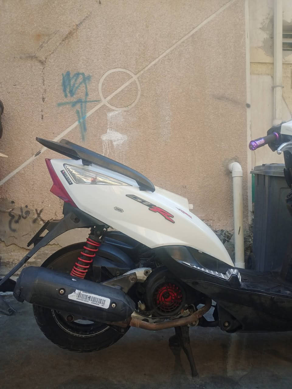 السلام عليكم ثعلب GTR للبيع تفاصيل عل رقم ***********
