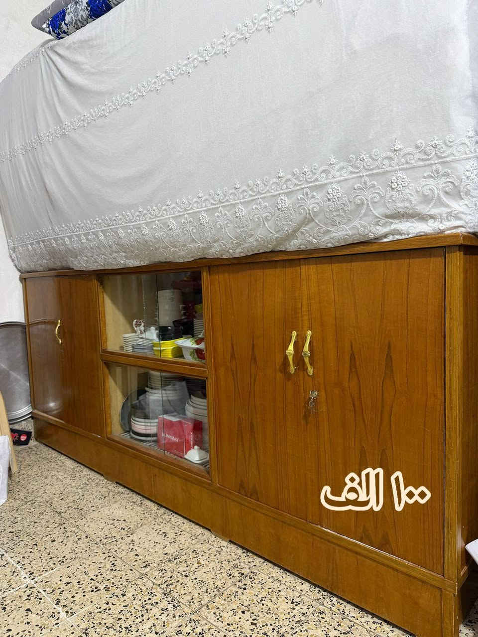 غراض للبيع ،الخشب نظيف نجاره صاج اصلي والتخم بعده جديد للتواصل *********** واتس اب
