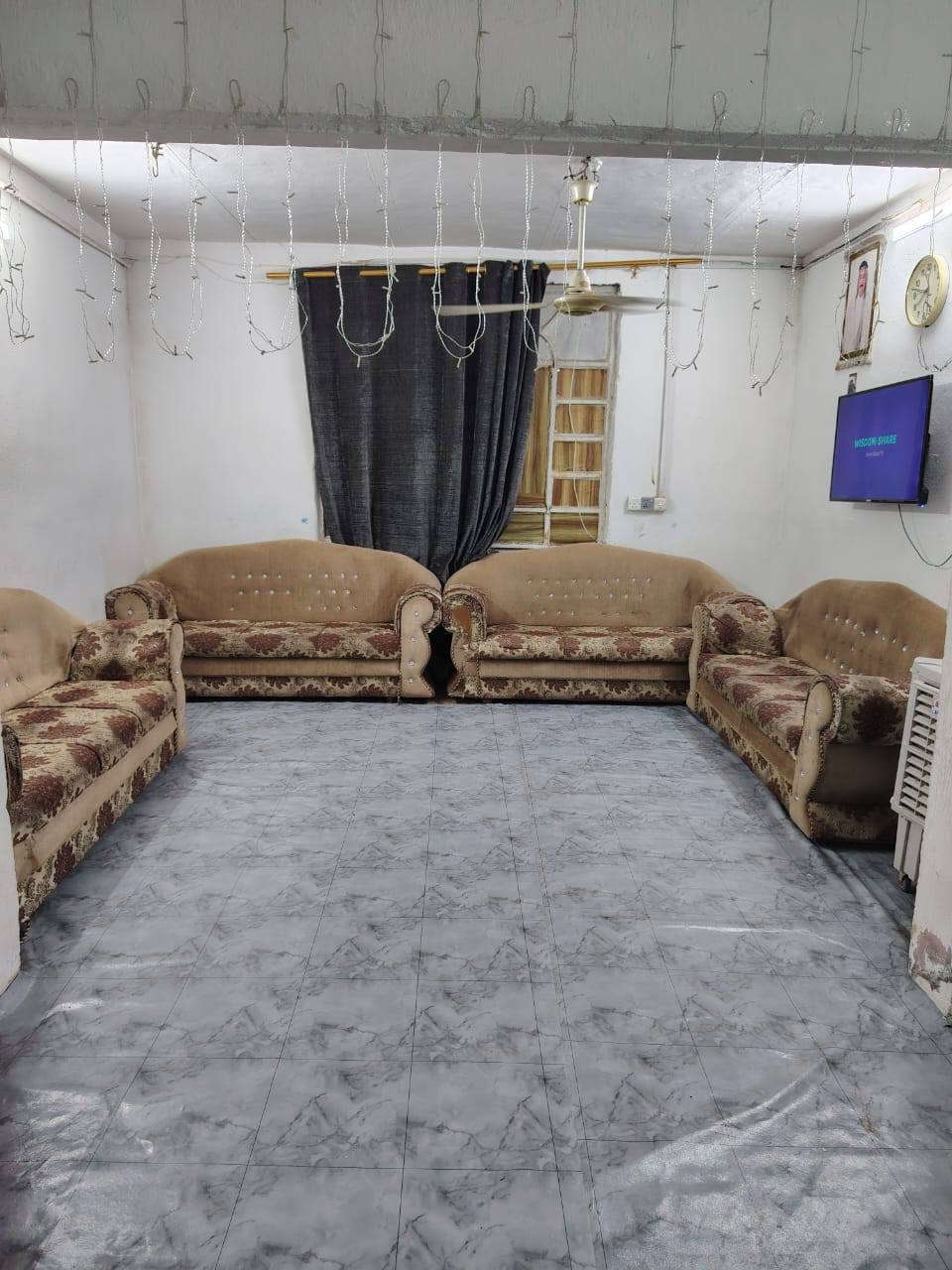 اعيد النشر بسبب الوعود الكاذبة
#الجميع
تخم قنفات ب100
قفل ب100 قفل قفل 
لحد ينزل من السعر 
تسگام درجه اولئ حته المفارش مالته موجودة 
موجود يمكم وشوفوو 
مكانه علوة الفحل يم جسر الامام علي


**إذا كنت صاحب هذا الإعلان وتريد حذفه لأي سبب، رجاءا أرسل رسالة إلى الدعم الفني**